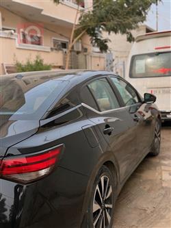 نیسان سێنترا